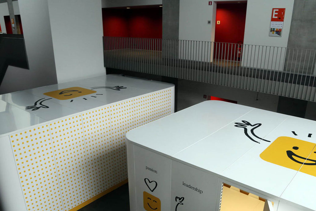TELENET CUBICLES